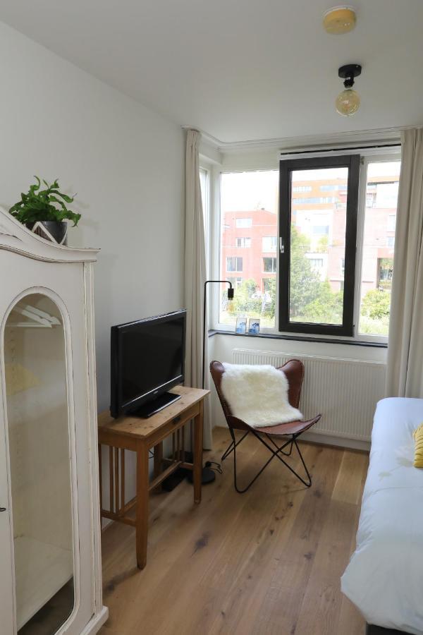 B&B De Zwanebloem อัมสเตอร์ดัม ภายนอก รูปภาพ