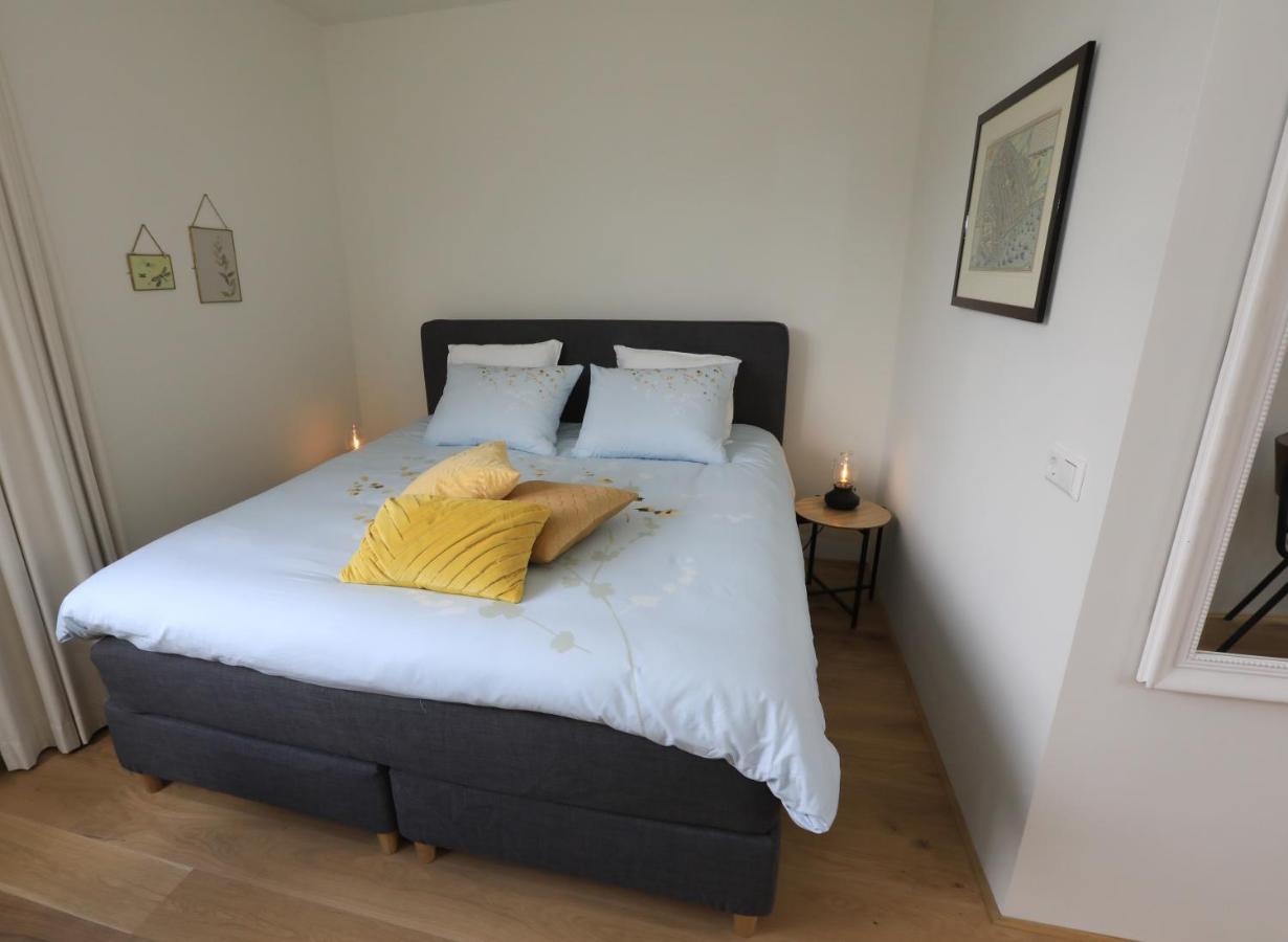 B&B De Zwanebloem อัมสเตอร์ดัม ภายนอก รูปภาพ